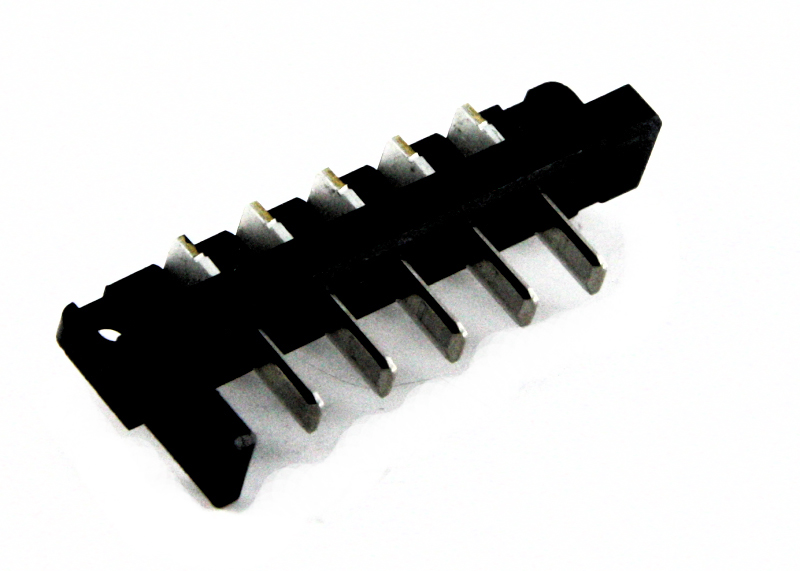 Tyco: 5787428-1 Connector (610018)